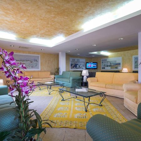 Borgo Saraceno Hotel-Residence Санта-Тереза-Галлура Экстерьер фото