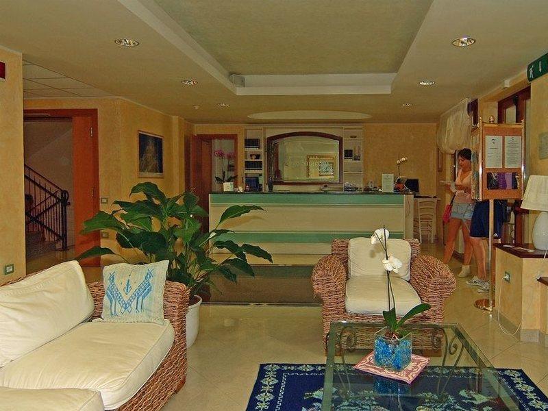Borgo Saraceno Hotel-Residence Санта-Тереза-Галлура Экстерьер фото