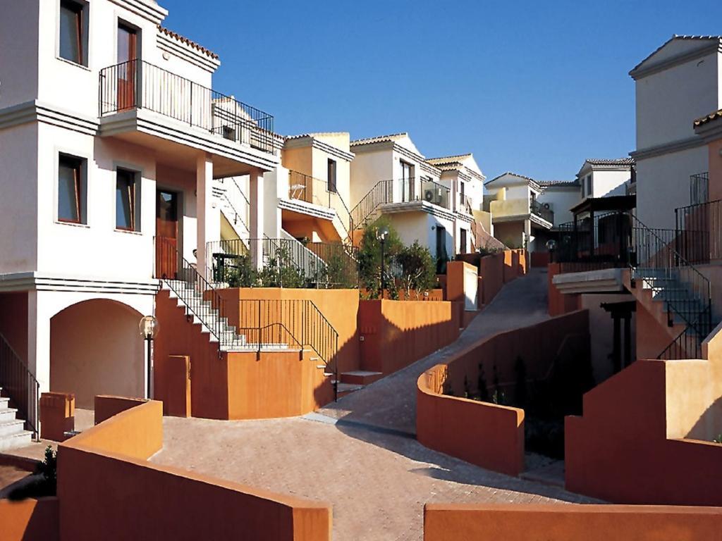 Borgo Saraceno Hotel-Residence Санта-Тереза-Галлура Экстерьер фото