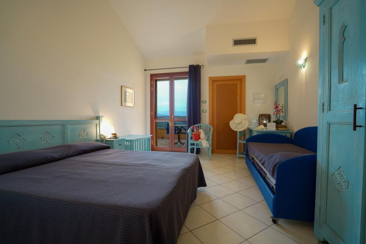 Borgo Saraceno Hotel-Residence Санта-Тереза-Галлура Экстерьер фото