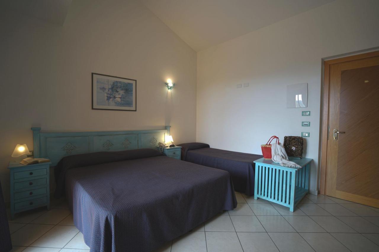 Borgo Saraceno Hotel-Residence Санта-Тереза-Галлура Экстерьер фото