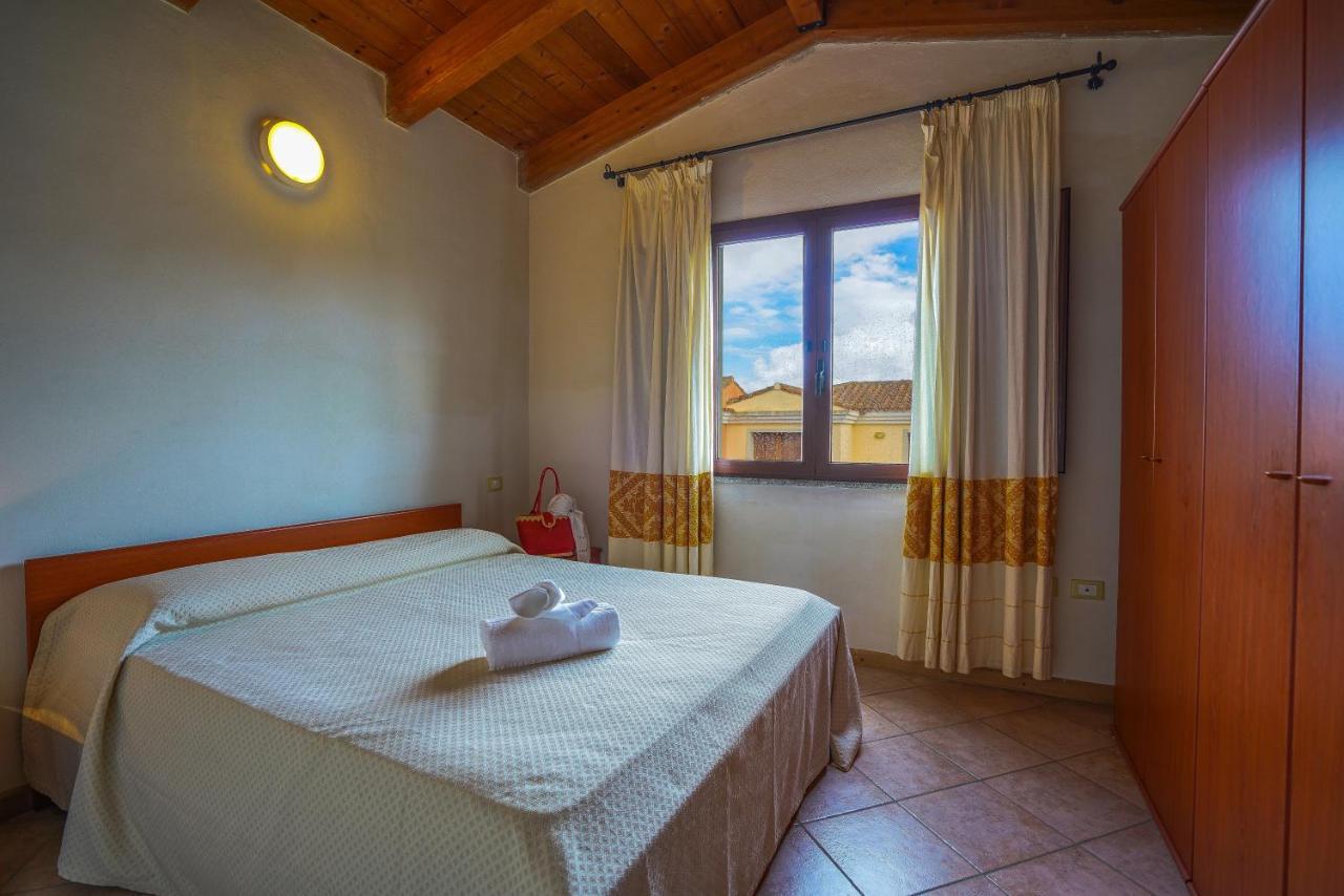 Borgo Saraceno Hotel-Residence Санта-Тереза-Галлура Экстерьер фото